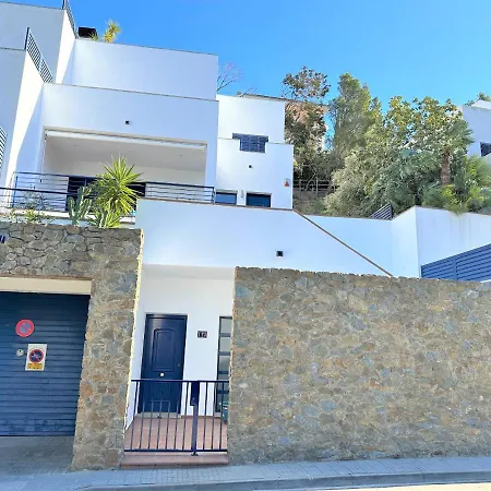 Hébergement de vacances Magnifica Casa Con Jacuzzi Y Cerca Playa Ref 160